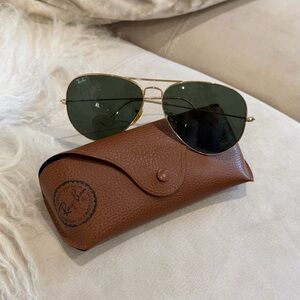 Ray-Ban Aviator Sunglasses Gold Frame with Green Lenses